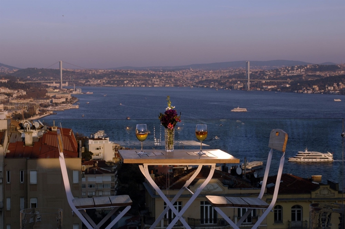 Imagen general del Urban Suites Istanbul. Foto 2