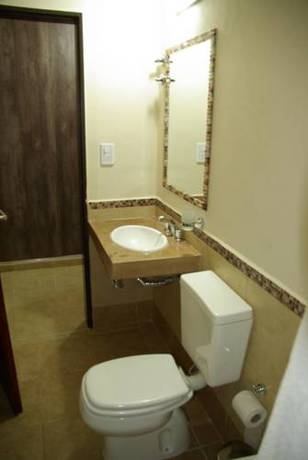 Imagen general del Urbana Hotel. Foto 9