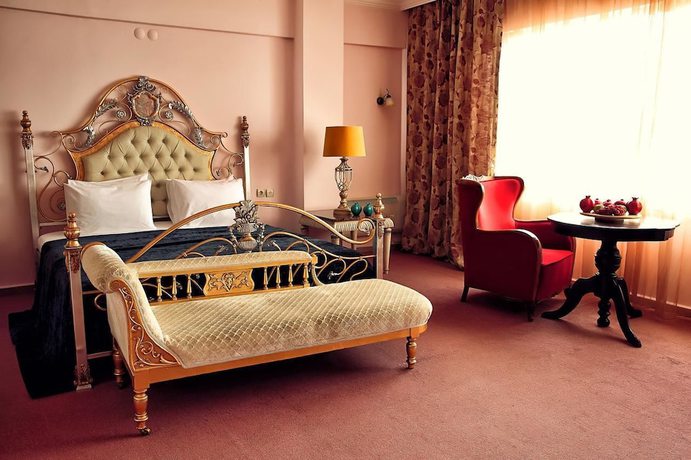 Imagen de la habitación del Urla Pera Hotel. Foto 4