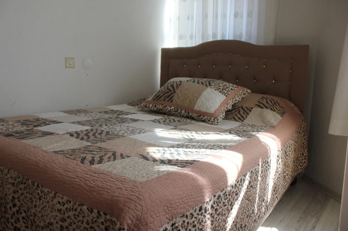 Imagen de la habitación del Urla Tarihi Han Otel. Foto 11