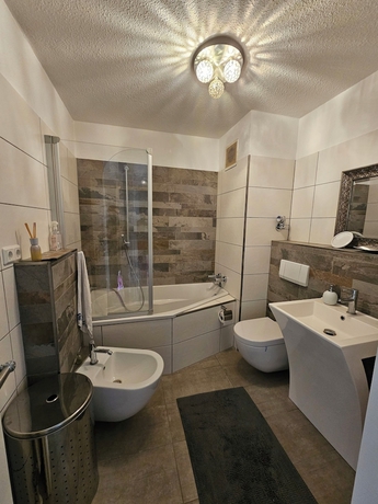 Imagen de la habitación del &Uuml;bernachten Sie im wundersch&ouml;nen Weiden. Foto 12