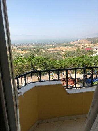 Imagen general del &Uuml;mit 2 Termal ApartandPansiyon. Foto 4