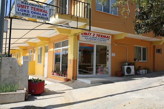 Imagen general del &Uuml;mit 2 Termal ApartandPansiyon. Foto 11