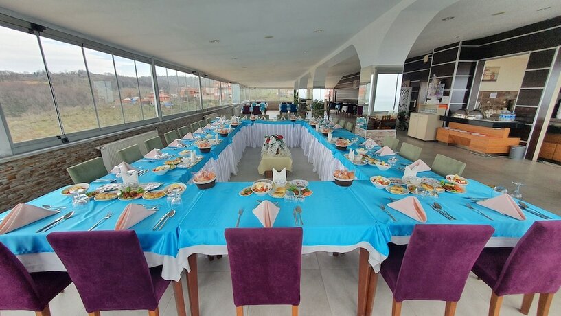 Imagen general del Ünye Uygulama Oteli. Foto 12