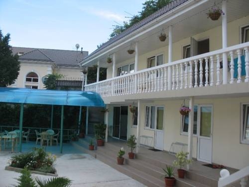 Imagen general del Uyutniy Dvorik. Foto 2