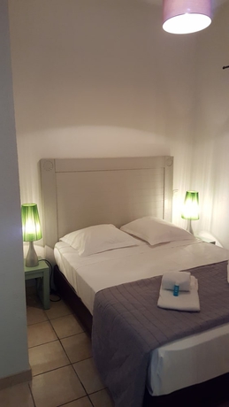 Imagen de la habitación del Uzes Appart Hotel. Foto 2