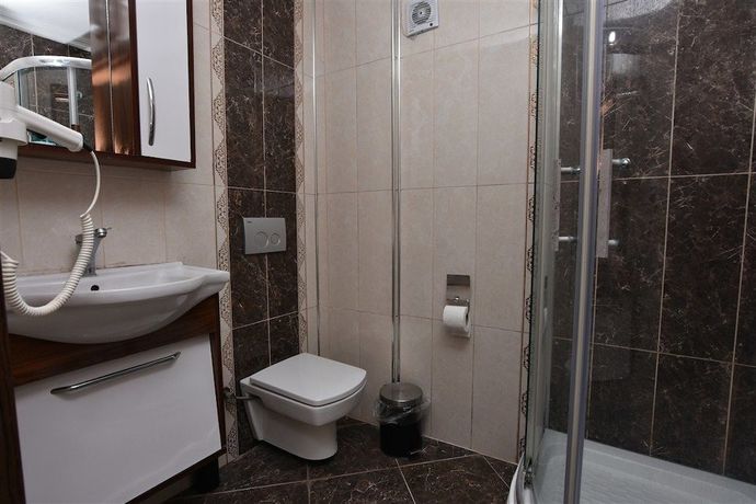 Imagen de la habitación del Uzunhan Hotel. Foto 6
