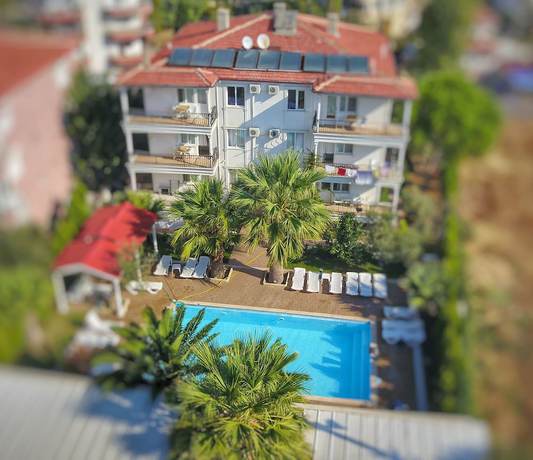 Imagen de la piscina del Uzunhan Hotel. Foto 19