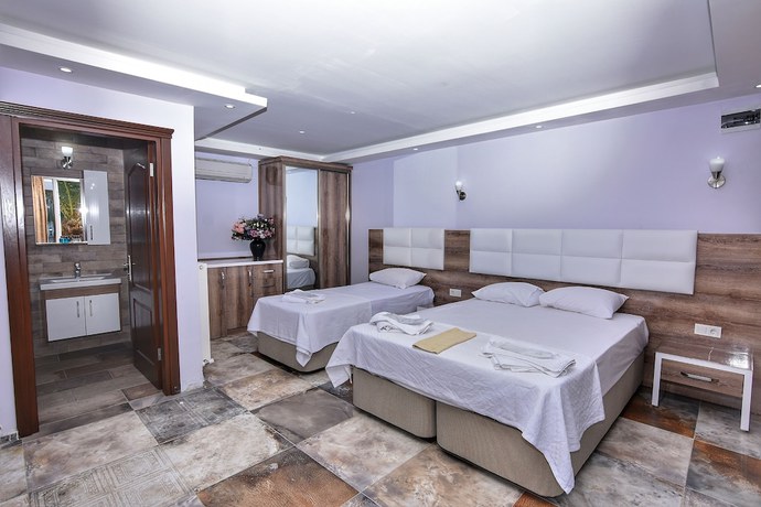 Imagen de la habitación del Uzunhan Hotel. Foto 9