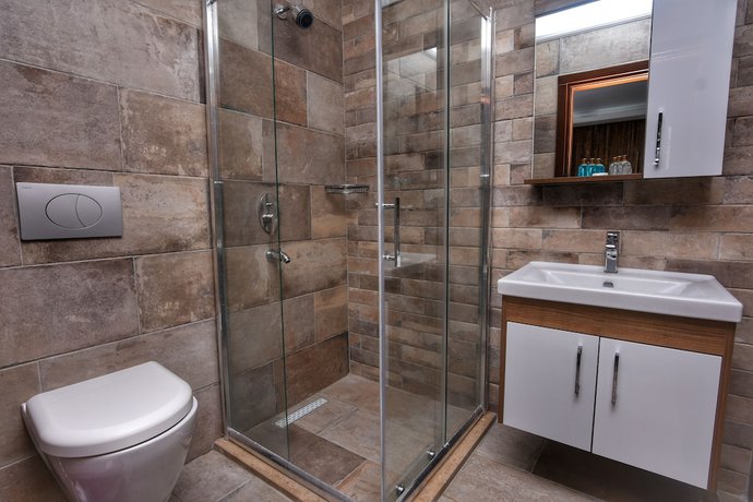 Imagen de la habitación del Uzunhan Hotel. Foto 14