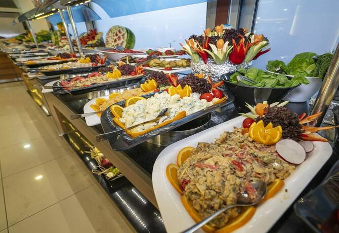 Imagen del bar/restaurante del VİVA BEACH HOTEL. Foto 14