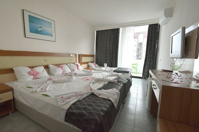 Imagen de la habitación del VİVA BEACH HOTEL. Foto 17