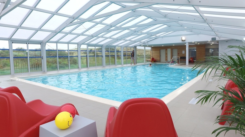 Imagen de la piscina del VVF Bl&eacute;riot-Plage. Foto 17