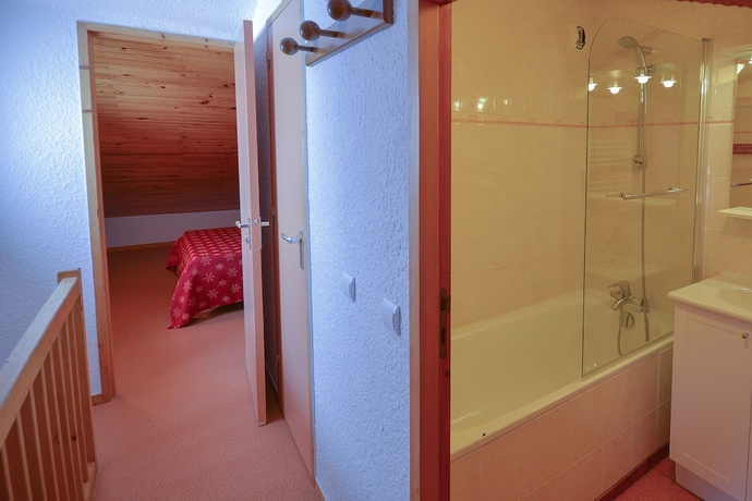 Imagen de la habitación del VVF R&eacute;sidence M&eacute;ribel Les 3 Vall&eacute;es. Foto 5