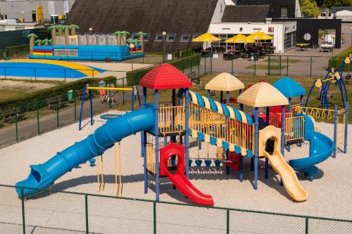 Imagen general del Vakantiepark Breebos: Empty Lots for tents and mobile homes. Foto 14