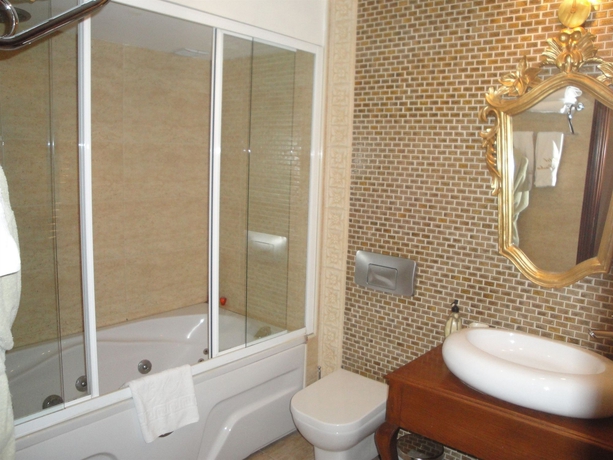 Imagen de la habitación del Valdivia Hotel. Foto 8