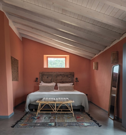 Imagen de la habitación del Vale Palheiro Earth Resort. Foto 9