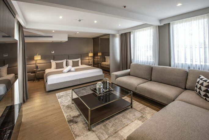 Imagen de la habitación del Valente Suites and Hotel. Foto 16