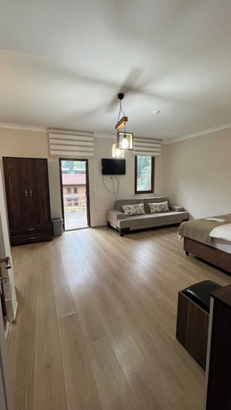 Imagen de la habitación del Valoria Hotel. Foto 10