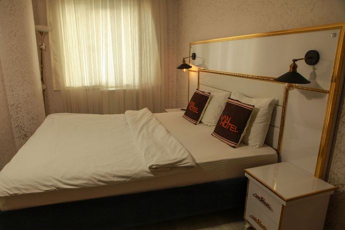 Imagen de la habitación del Van Hotel. Foto 8