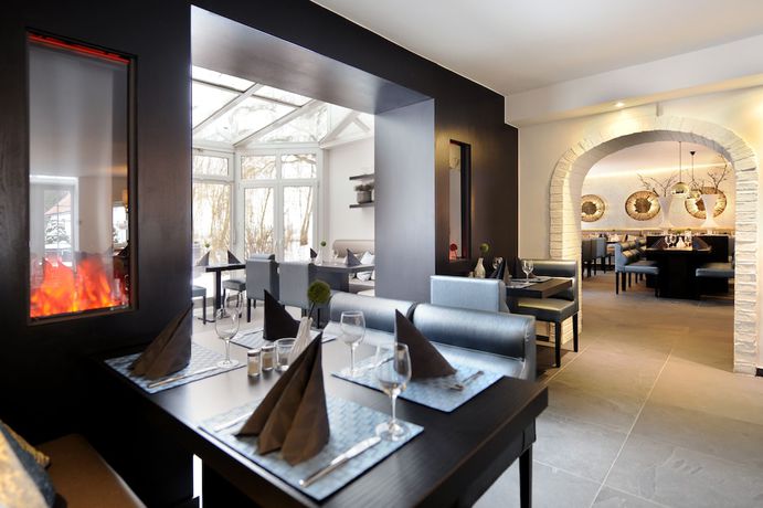 Imagen del bar/restaurante del Van der Valk Golfhotel Serrahn. Foto 11