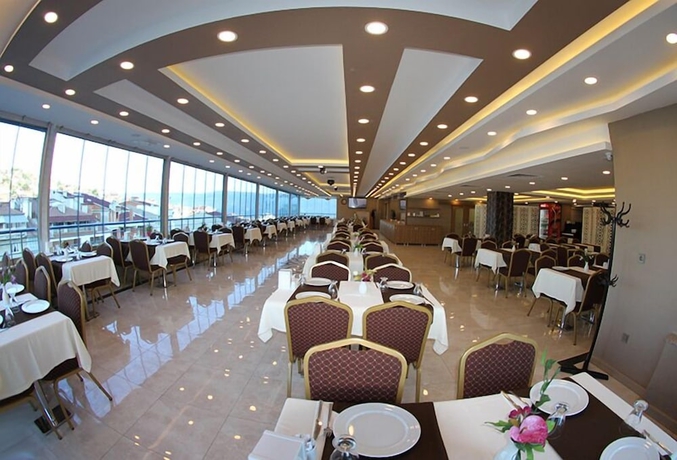 Imagen del bar/restaurante del Vanli Otel. Foto 4
