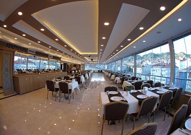 Imagen del bar/restaurante del Vanli Otel. Foto 5