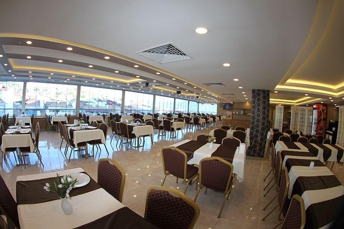 Imagen del bar/restaurante del Vanli Otel. Foto 7