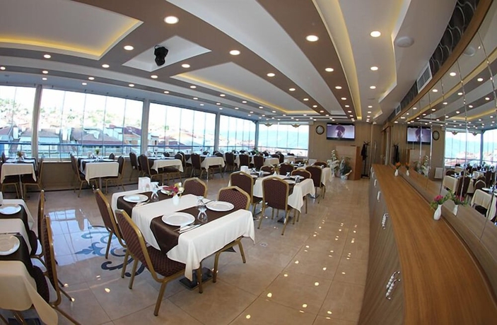 Imagen del bar/restaurante del Vanli Otel. Foto 8