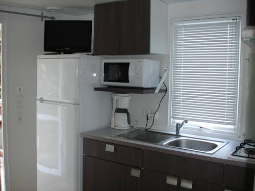 Imagen de la habitación del Var Mobil Home. Foto 9