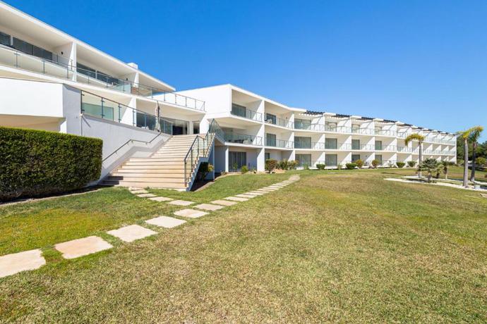 Imagen de los exteriores del Varandas do Castelo by Garvetur. Foto 16