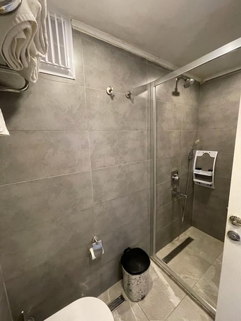 Imagen de la habitación del Vardar Motel. Foto 11