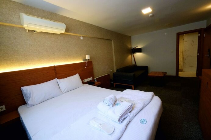 Imagen de la habitación del Varyant Hotel. Foto 10