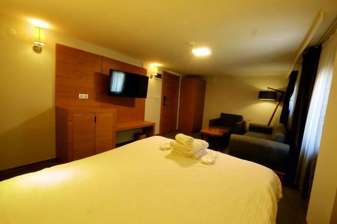 Imagen de la habitación del Varyant Hotel. Foto 12