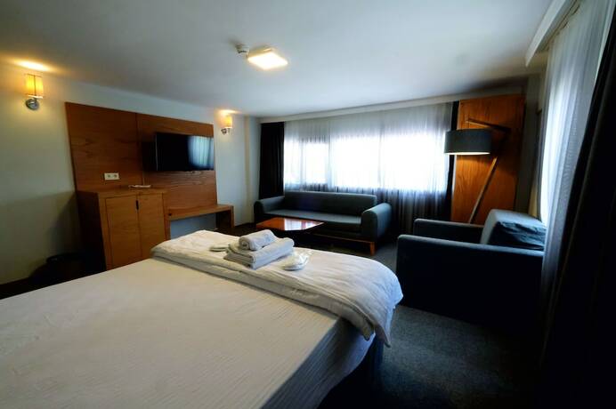 Imagen de la habitación del Varyant Hotel. Foto 13
