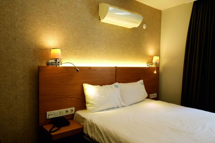 Imagen de la habitación del Varyant Hotel. Foto 15