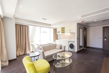 Imagen de la habitación del Vazo Suite. Foto 7