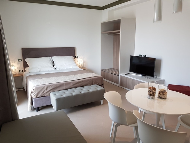 Imagen de la habitación del Venus Suites. Foto 4
