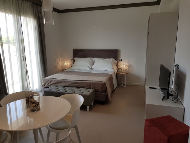 Imagen de la habitación del Venus Suites. Foto 5