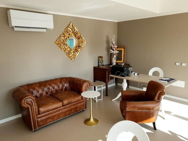 Imagen de los interiores del Venus Suites. Foto 19