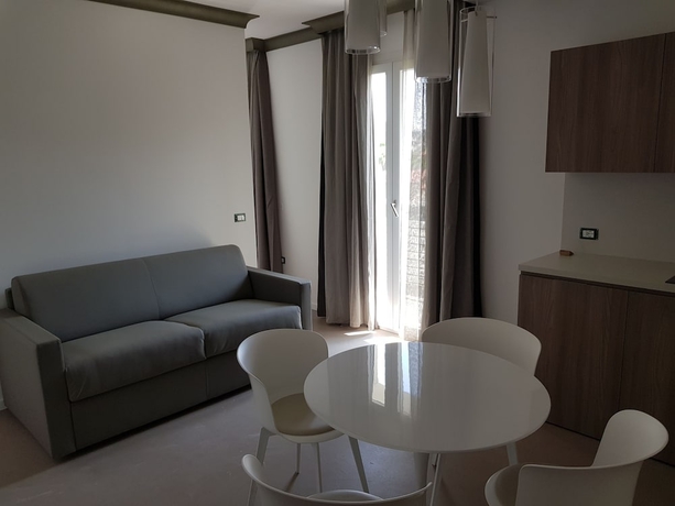 Imagen de la habitación del Venus Suites. Foto 18