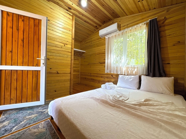 Imagen de la habitación del Ven&uuml;s Gold Bungalov. Foto 7