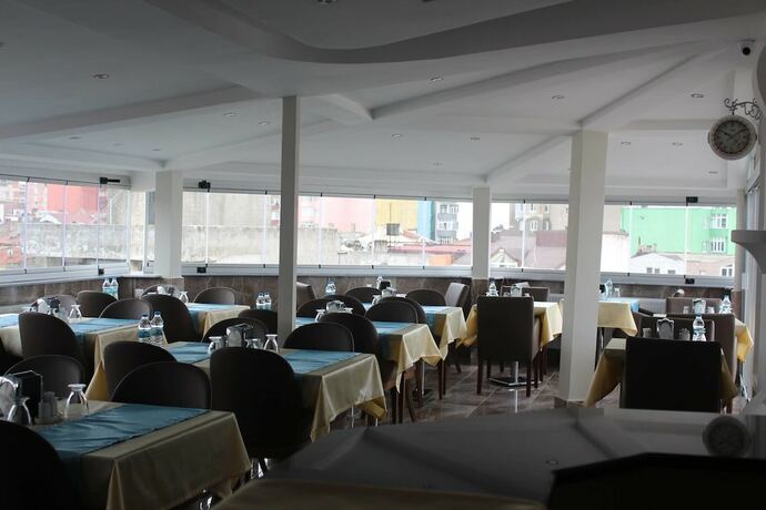 Imagen general del Vera Otel. Foto 4