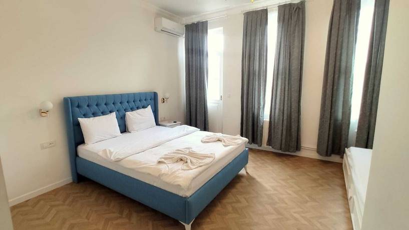 Imagen de la habitación del Verna Hotel. Foto 17