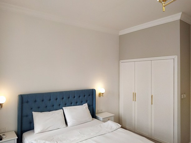 Imagen de la habitación del Verna Hotel. Foto 18