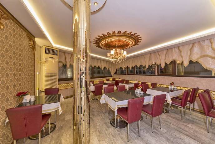 Imagen del bar/restaurante del Version Hotel. Foto 2