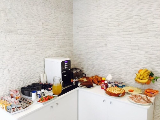 Imagen del bar/restaurante del Vhome. Foto 2