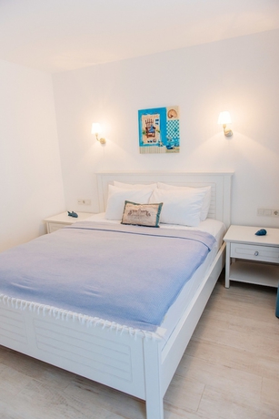 Imagen de la habitación del Via Farilya Hotel. Foto 8