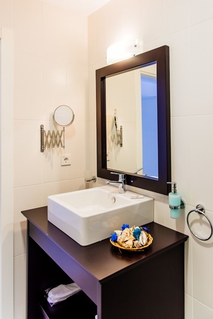 Imagen de la habitación del Via Farilya Hotel. Foto 12