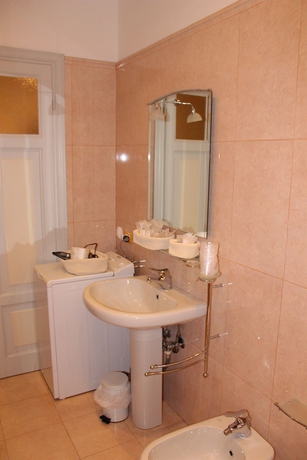 Imagen de la habitación del Via Roma Suites. Foto 6